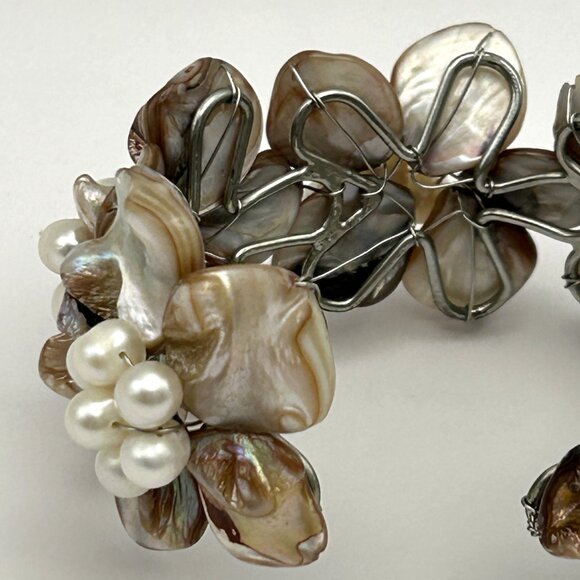 Statement Floral Cuff Bracelet Mother of Pearl Shell Pearl Bead Wire Wrap Boho - Picture 3 of 12